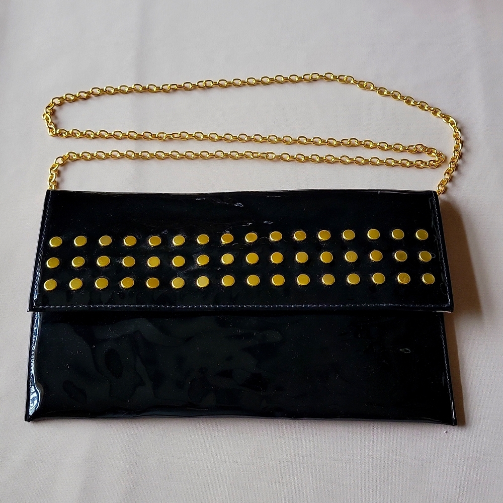 Nicki Minaj Crossbody Clutch W/ Chain